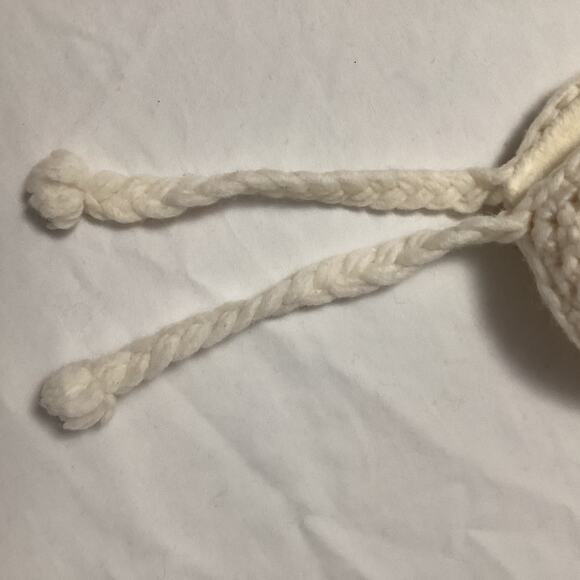 Cream Winter Hat Ear Flaps Tassels Pom Pom Fleece Lined Handknit South America - Picture 3 of 8